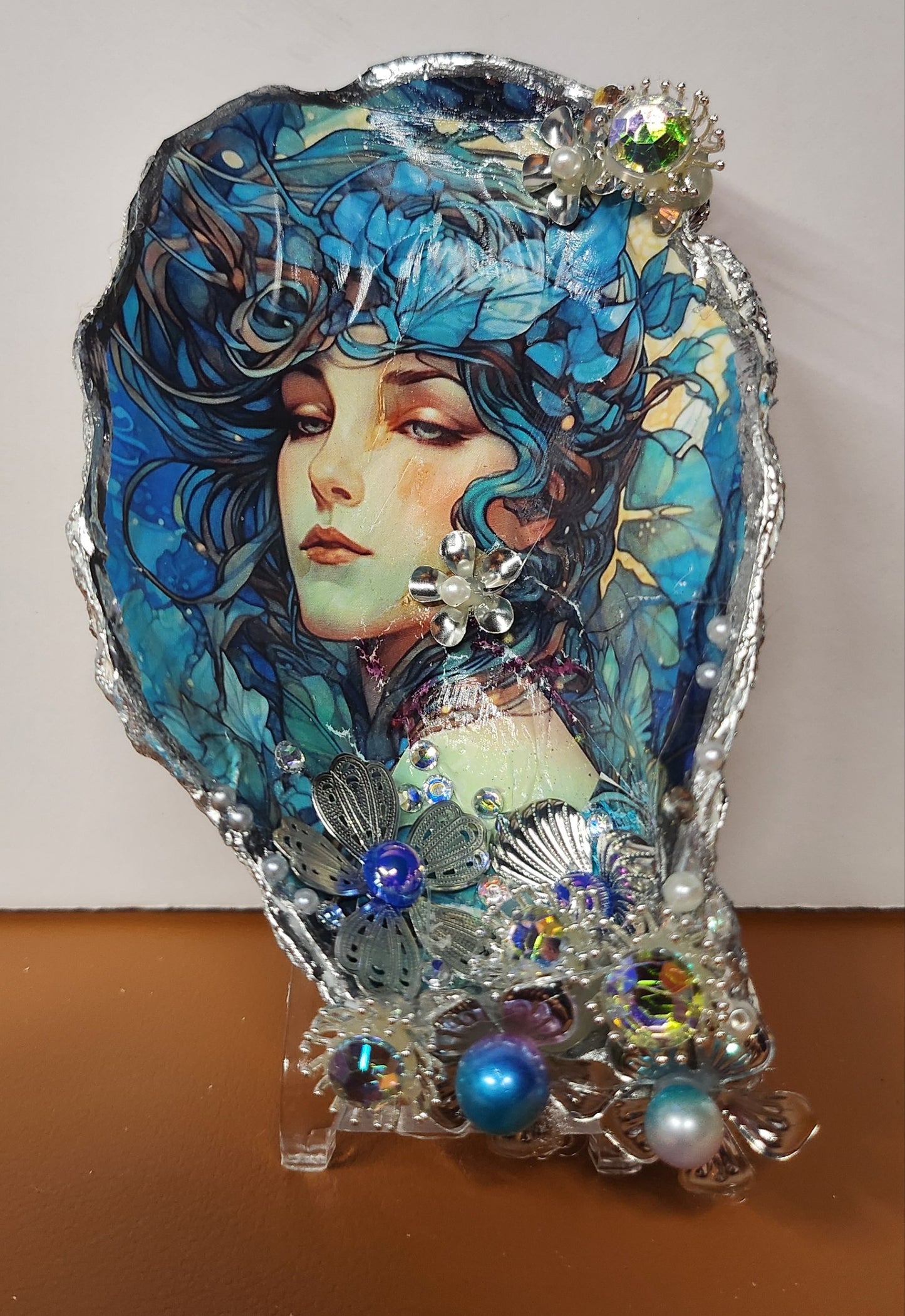 Decoupage XL Oyster Shell - Option 1