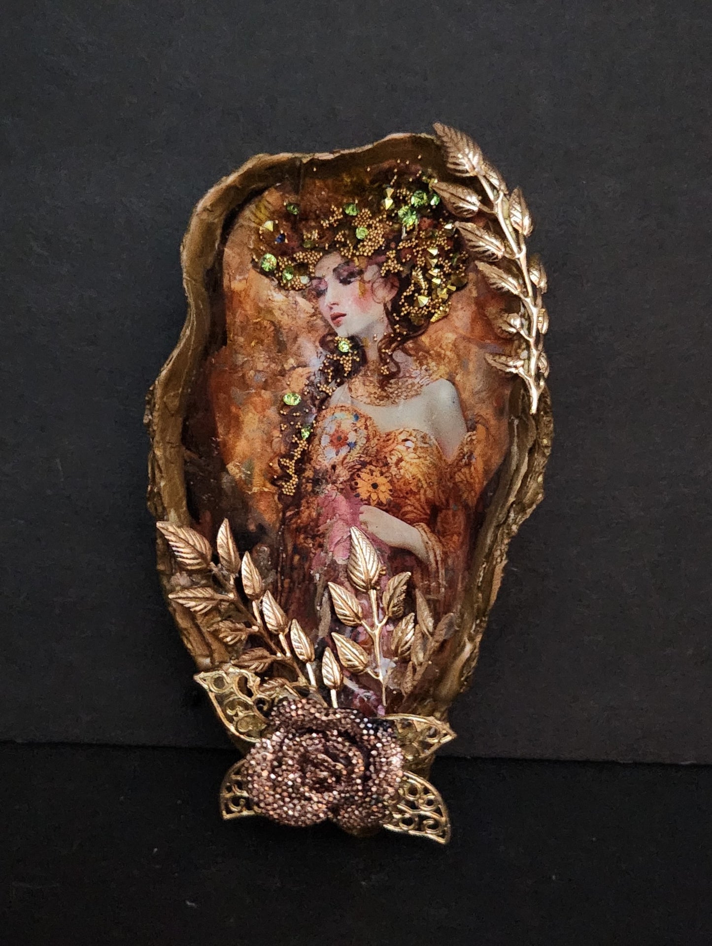 Decoupage XL Oyster Shell - Option 13