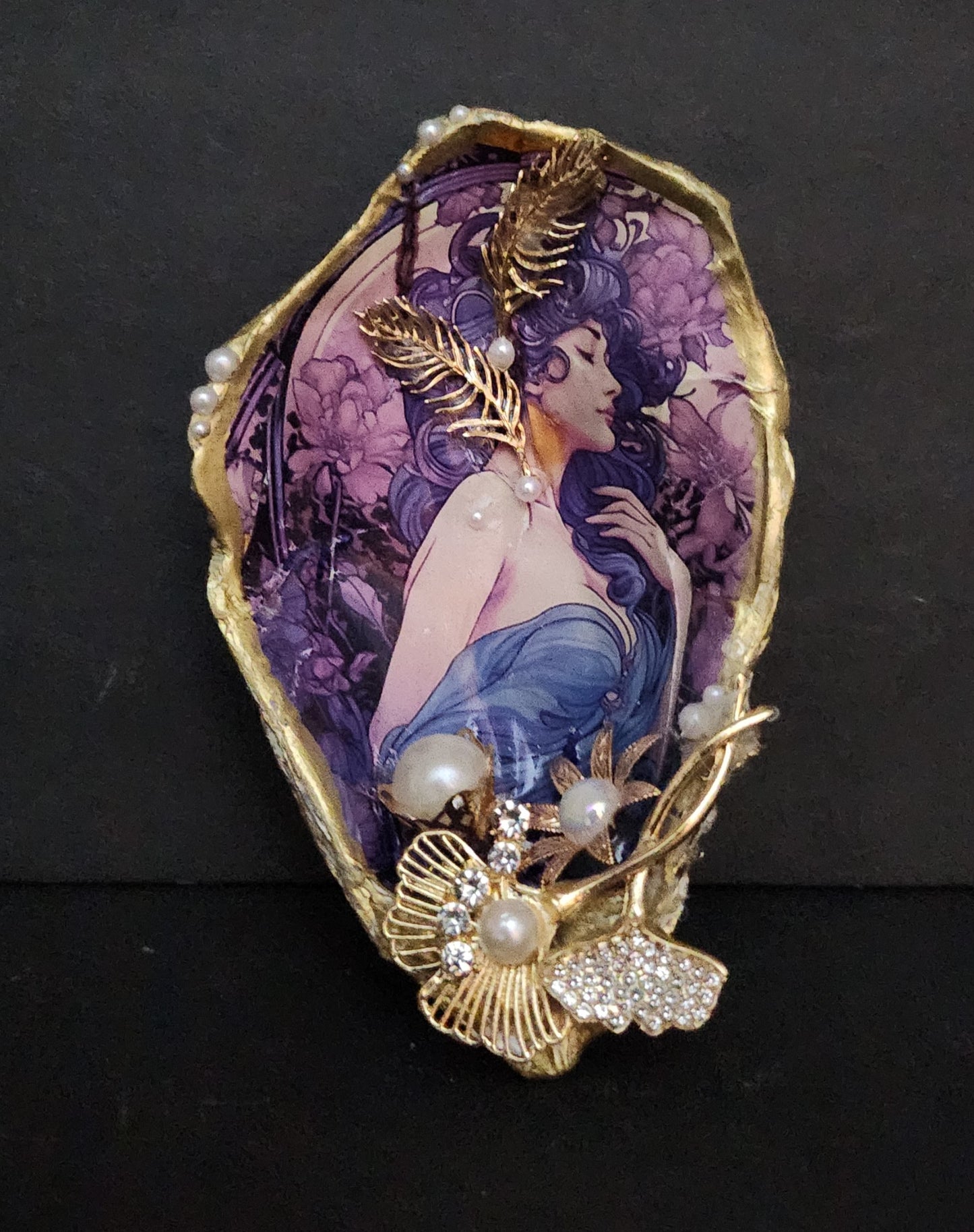 Decoupage XL Oyster Shell - Option 11