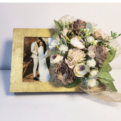 Bouquet Bliss Frame - Option 4