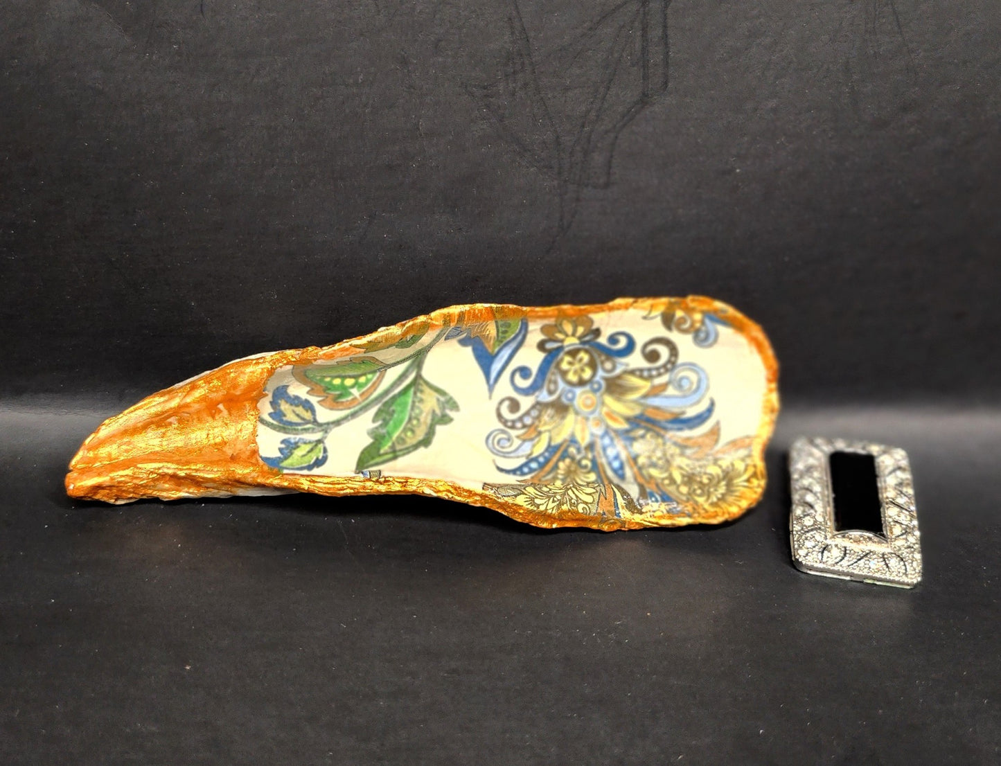 Decoupage Oyster Shell - Option 8