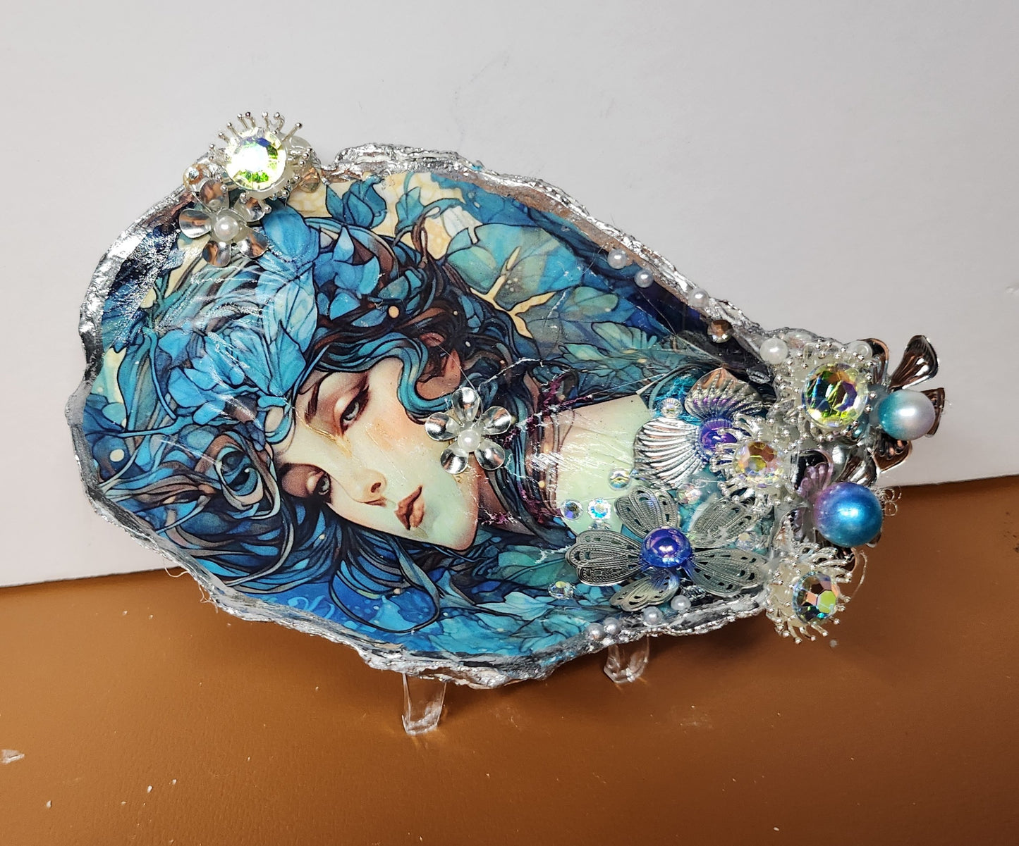 Decoupage XL Oyster Shell - Option 1