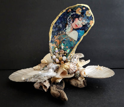 Decoupage XL Oyster Shell - Option 4