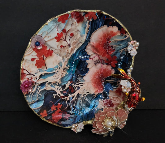 Decoupage Lion Paw Sea Shell - Option 8