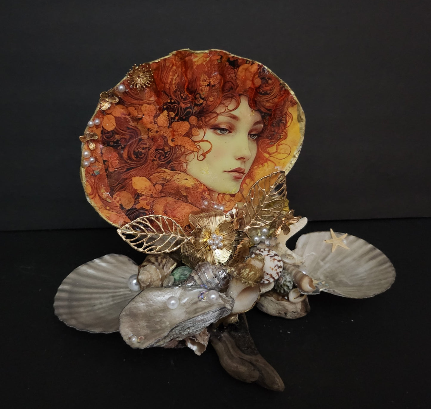 Decoupage Lion Paw Sea Shell - Option 7