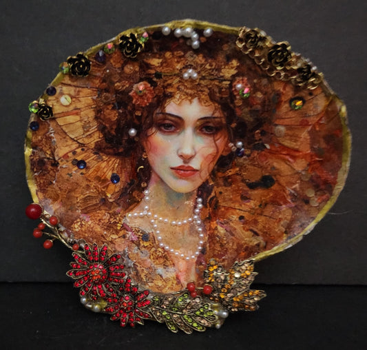 Decoupage Lion Paw Sea Shell - Option 6
