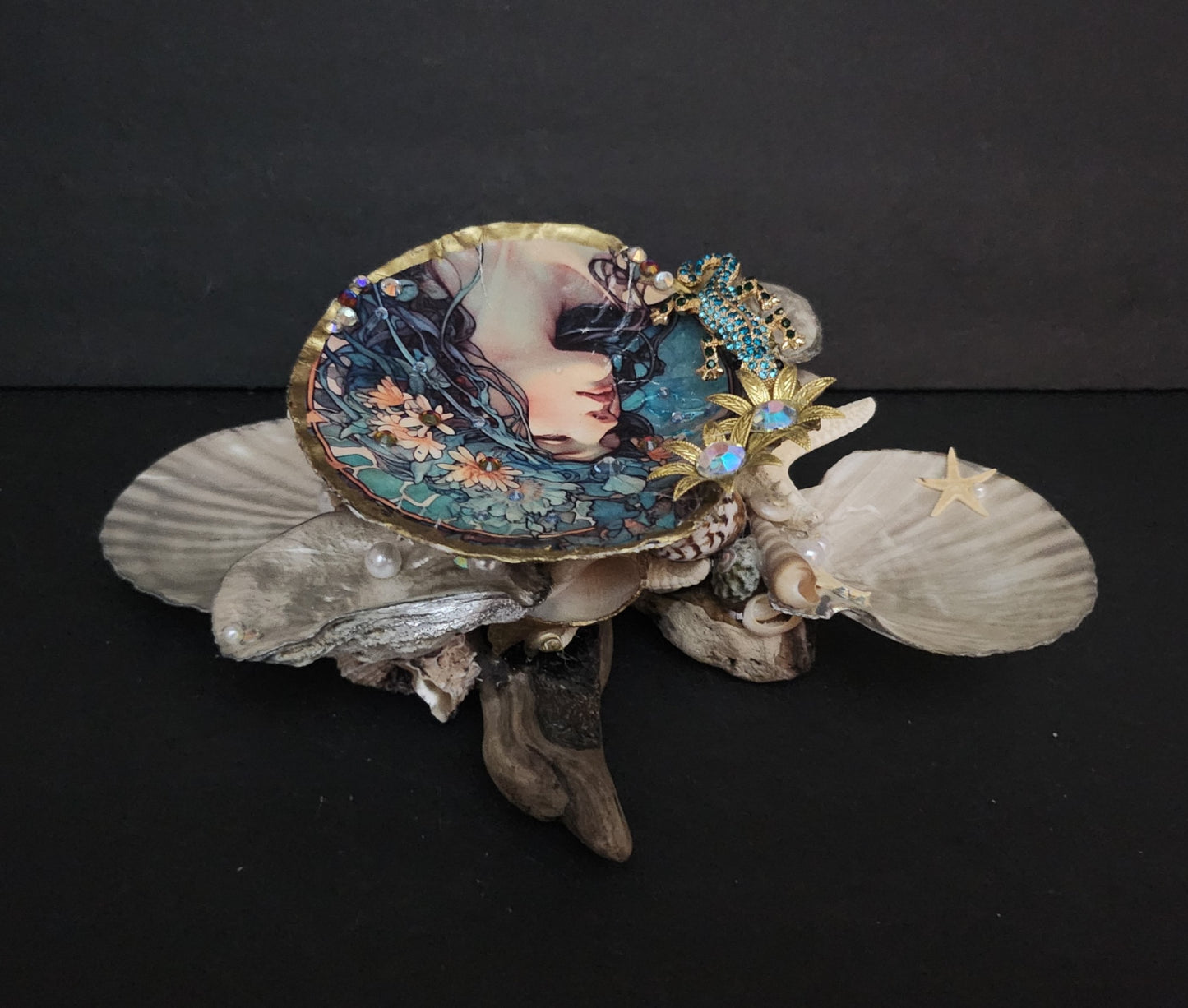 Decoupage Sea Shell - Option 7