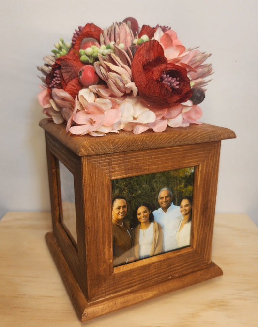 Floral Memoir Keepsake Box - Elegant Memory Storage & Decorative Piece